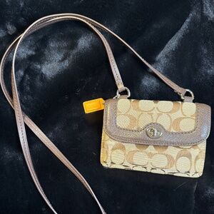 Coach Wallet / Phone Case Crossbody Purse